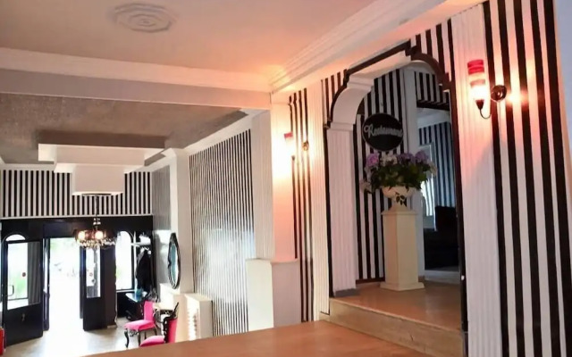 Jinan Berk Hotel