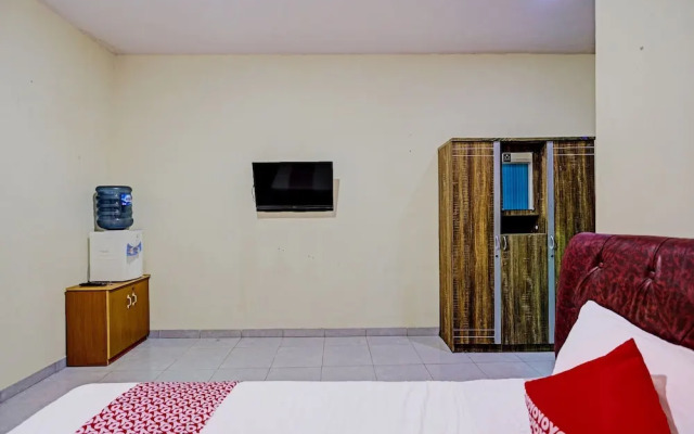 OYO 92210 New Town Syariah