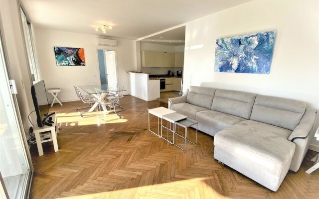 Viva Riviera Sunny 3 Bedrooms 2 Bathrooms Croisette