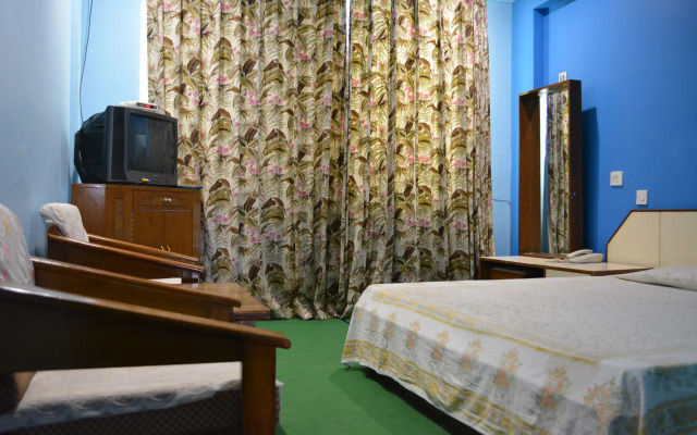 Hotel Dronagiri