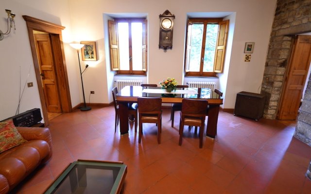 Sunny Holiday Home in Marradi Between Vicchio and Bologna