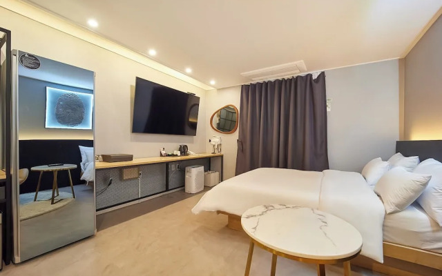 Hotel Carlton