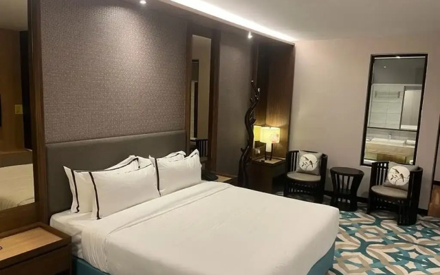 Christee Suites Hotel