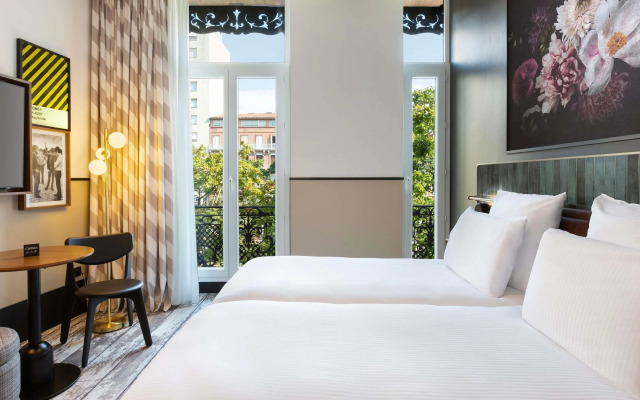 Hotel Les Capitouls Toulouse Centre - Handwritten Collection