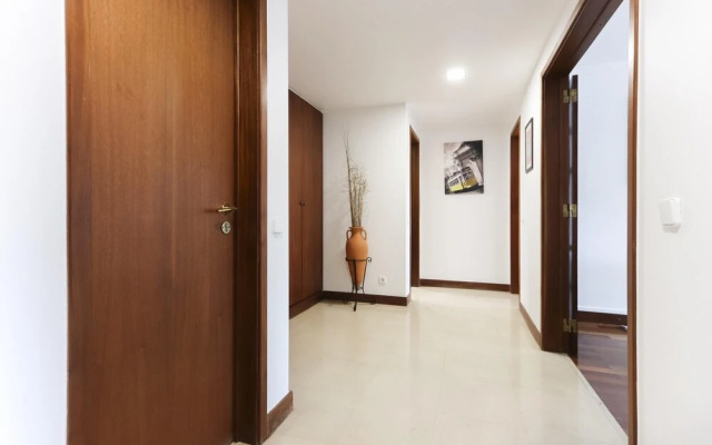 Modern GRA A by Homing