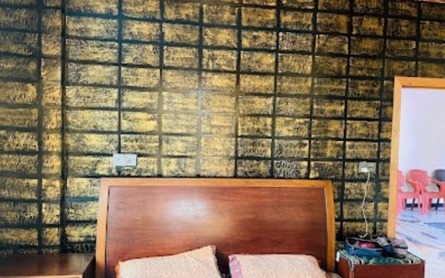 Mashal Palace