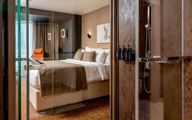 Kronwell Brasov Hotel