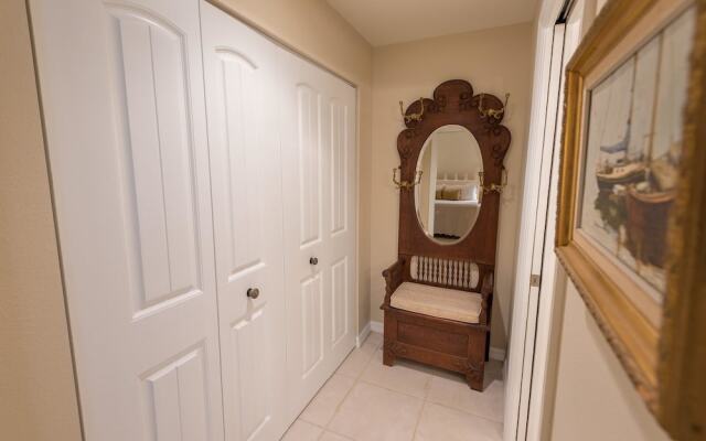 Coastal Sunrise-Sunset Cove Apartment 3