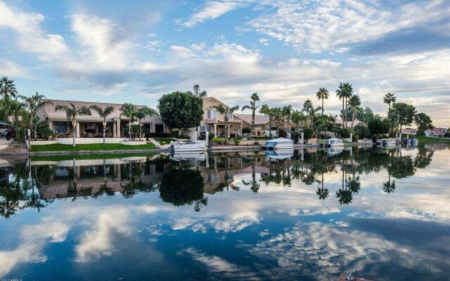 4BR Ocotillo Lakeview Home w/ Pool