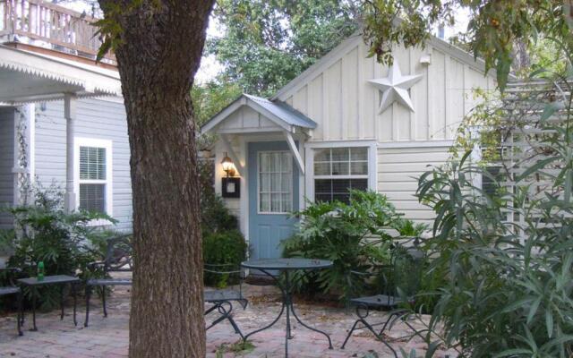 Carriage House Fredericksburg