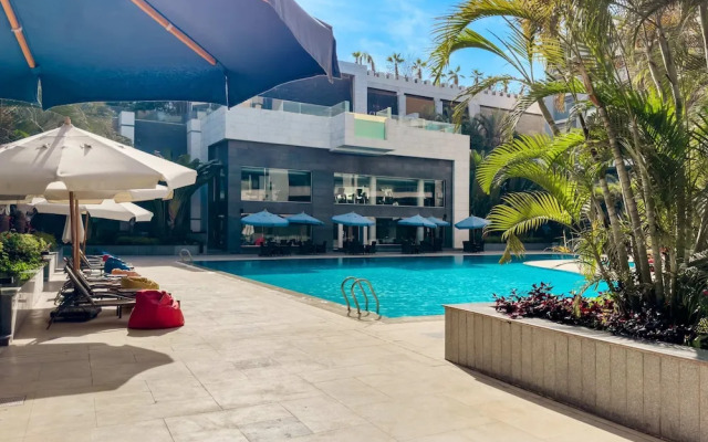 Fresh & Fabulous 2bdr - 5 min to Airport