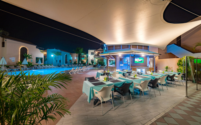 Club Vista Serena