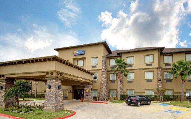 Comfort Inn & Suites Donna Near I-2
