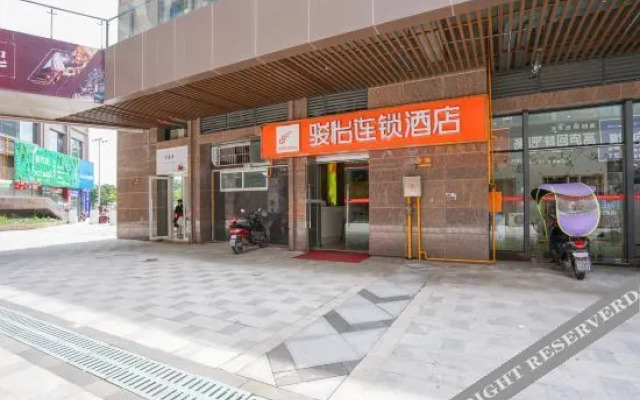 Junyi Chain Hotel (Yilong Gaolu)