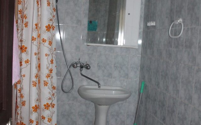 Solnechniy Dom Guest House