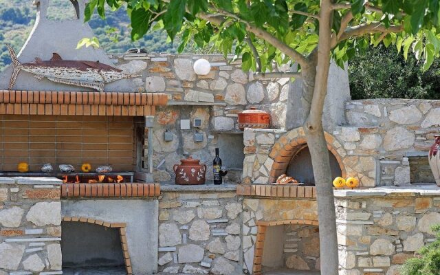 Villa Siriti