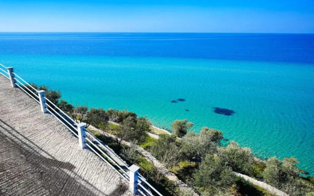 Giotas Sea View Apartment