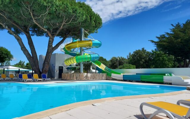 Camping Domaine des Salins