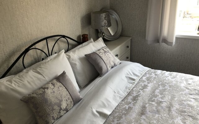 3br-sleeps6-garden-mountain &near 4 Falls Walks on