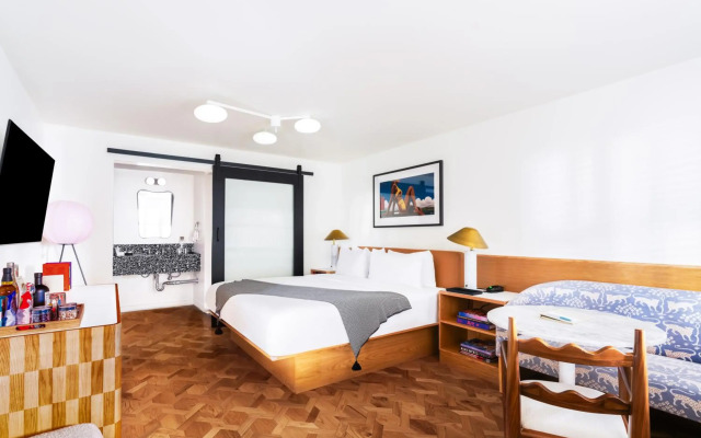 Short Stories Hotel