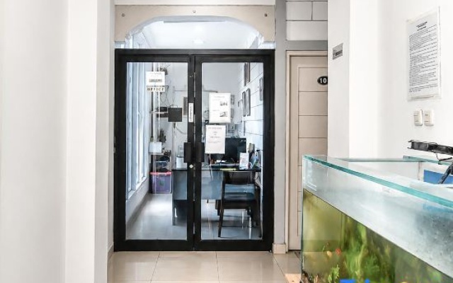 Rays Hotel & Residence
