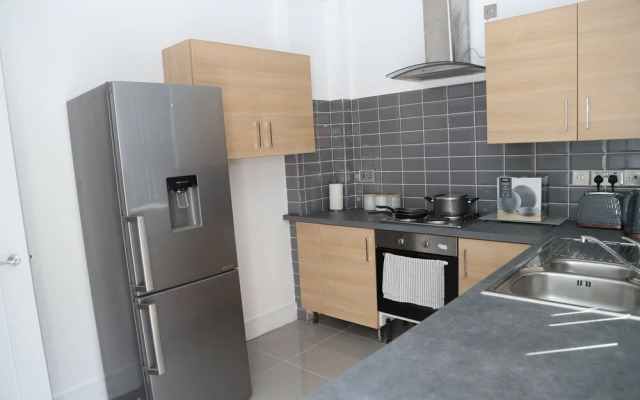 Homely 1-bed Apartment in Birmingham