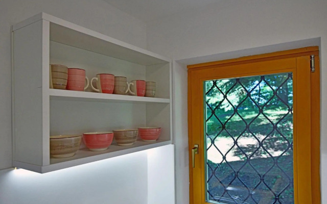 Sweet Stay Forest House