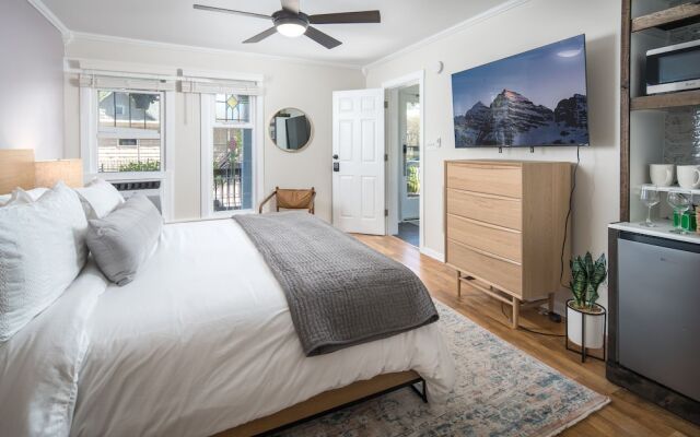 The Victorian Inn Blowing Rock