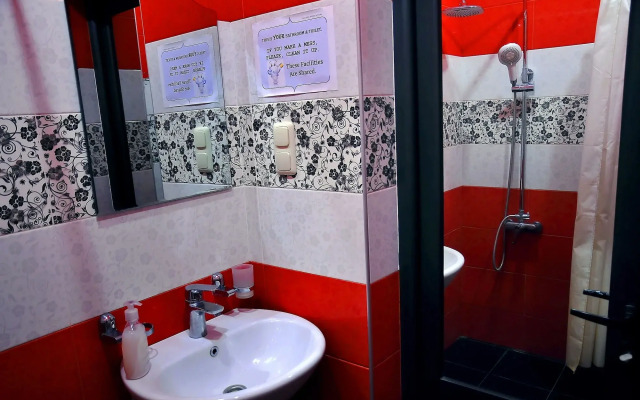 MGA Hostel & Tours