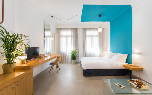MONK Monastiraki Suites