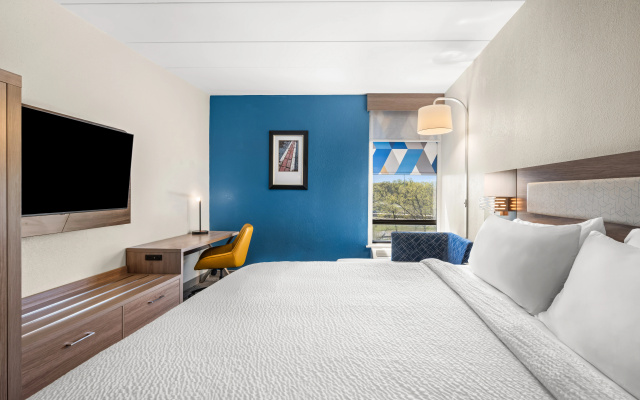 Holiday Inn Express Boston North-Woburn by IHG