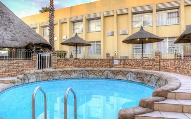 Evander Villas Hotel and Conference Center