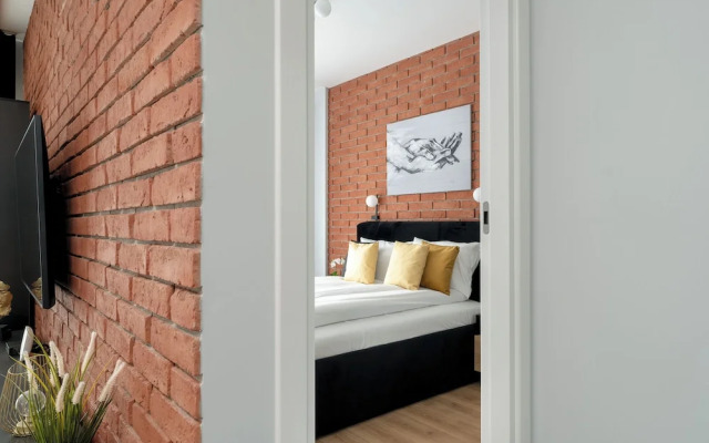Modern Apartment With Parking by Renters