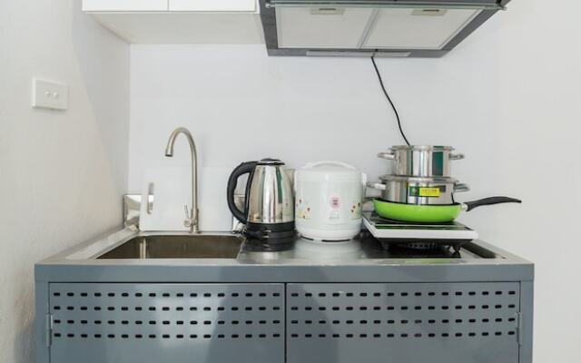Parkhomes Service Apartment