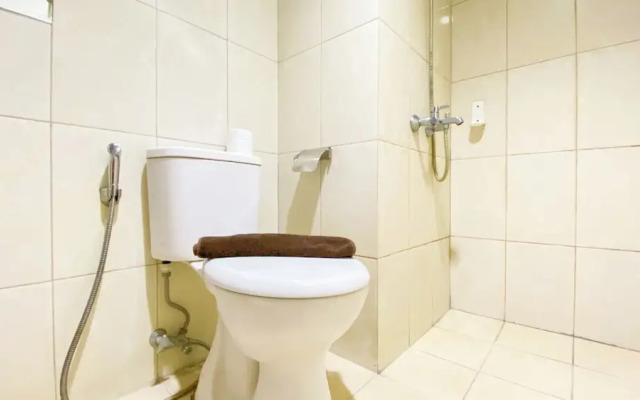 Simply Look 2Br Apartment At Vittoria Residence