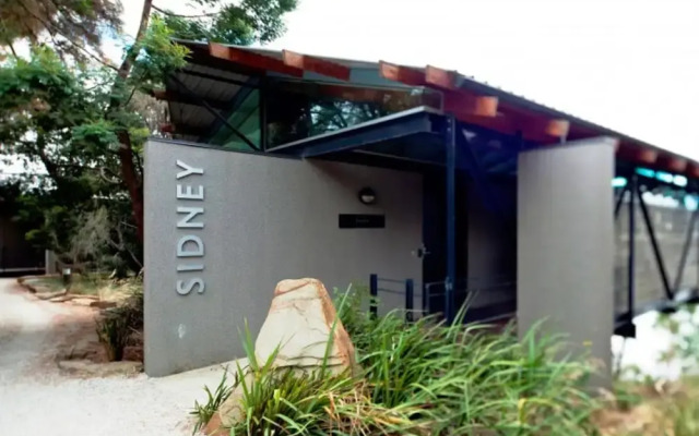 Mona Pavilions