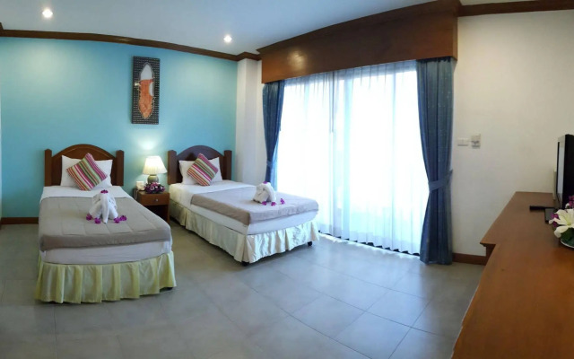 MT Hotel Patong
