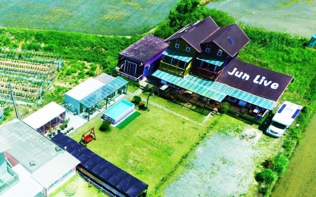 Junlive Pension