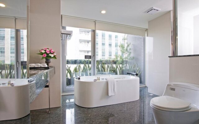 CHECK inn Select Taichung Dadun