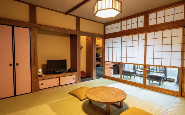 Shima Onsen Kashiwaya Ryokan