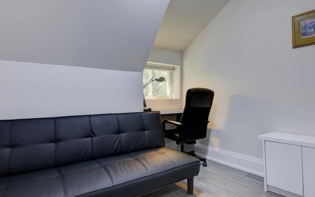 Spadina Guesthouse