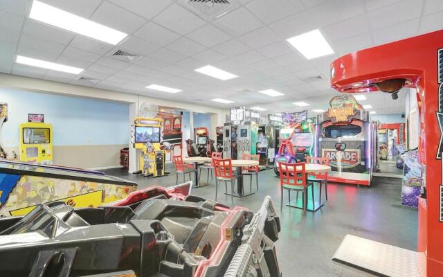 Sand Dunes Tower Suites and Villas