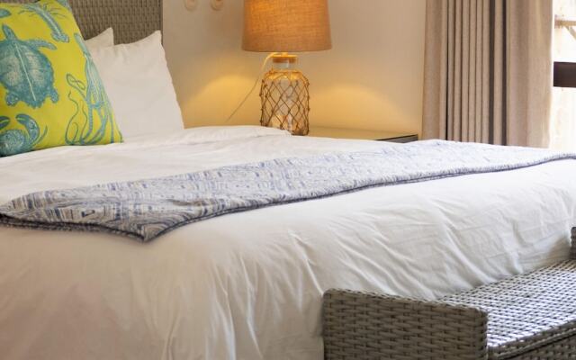 Encantada Luxury Condo J3