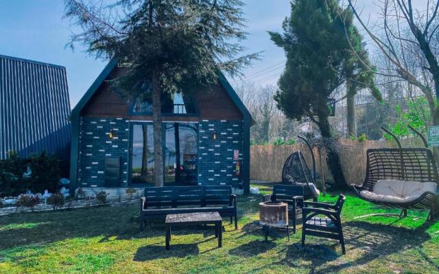 Kiyi Bungalov & Cafe