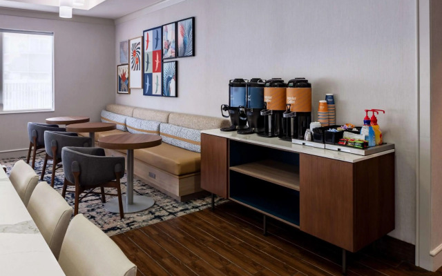 Homewood Suites by Hilton Jacksonville-South/St. Johns Ctr.