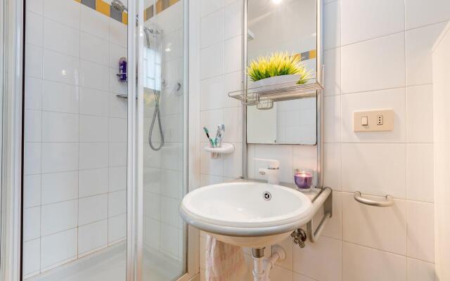 Mare 7 250m From Sea