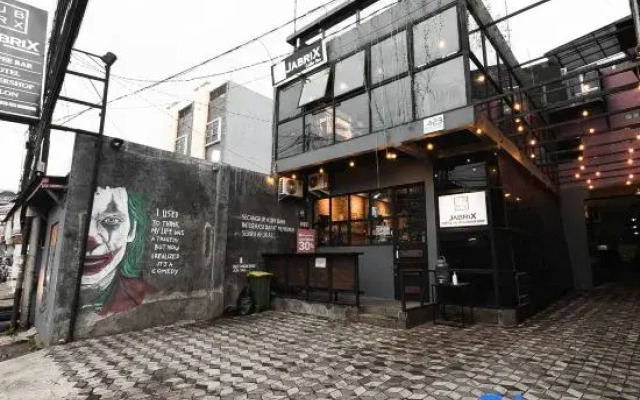 Jabrix Hotel Mitra RedDoorz