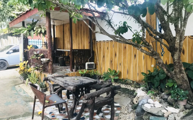 Gracia's Budget Inn