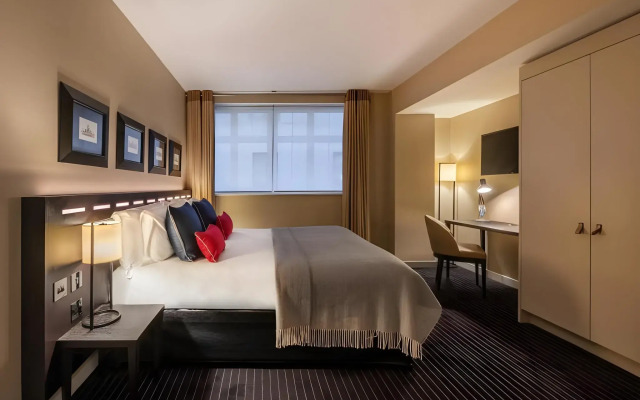 The Resident Victoria