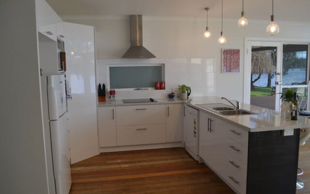 Bundalong Waterfront- 28 Graham Ave, Bundalong